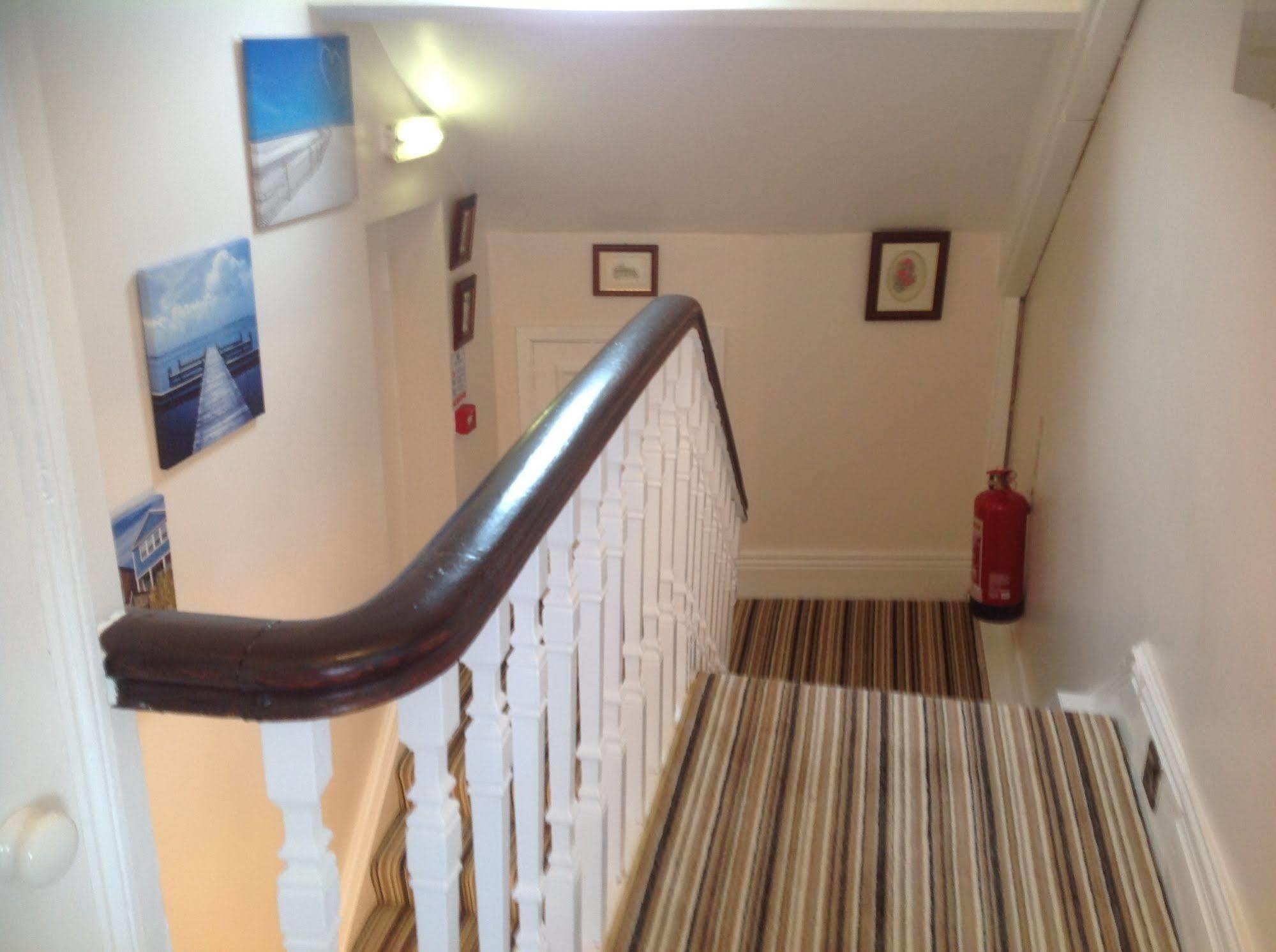 Lighthouse Guest House Whitley Bay Dış mekan fotoğraf